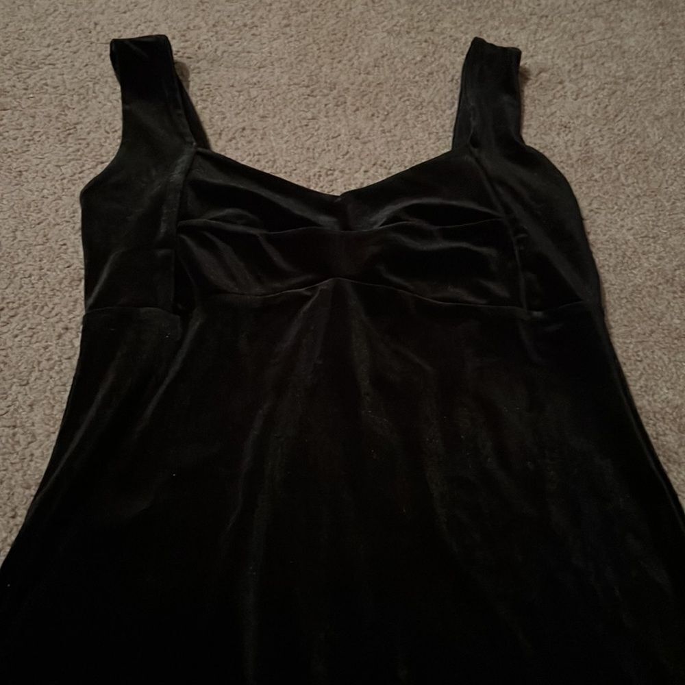 Forever 21 small velvet dress - Picture 4 of 5